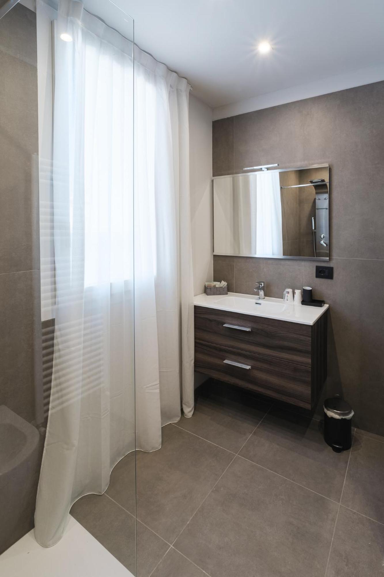 Residence Goldoni6 Suite Apartment Rimini Exterior photo
