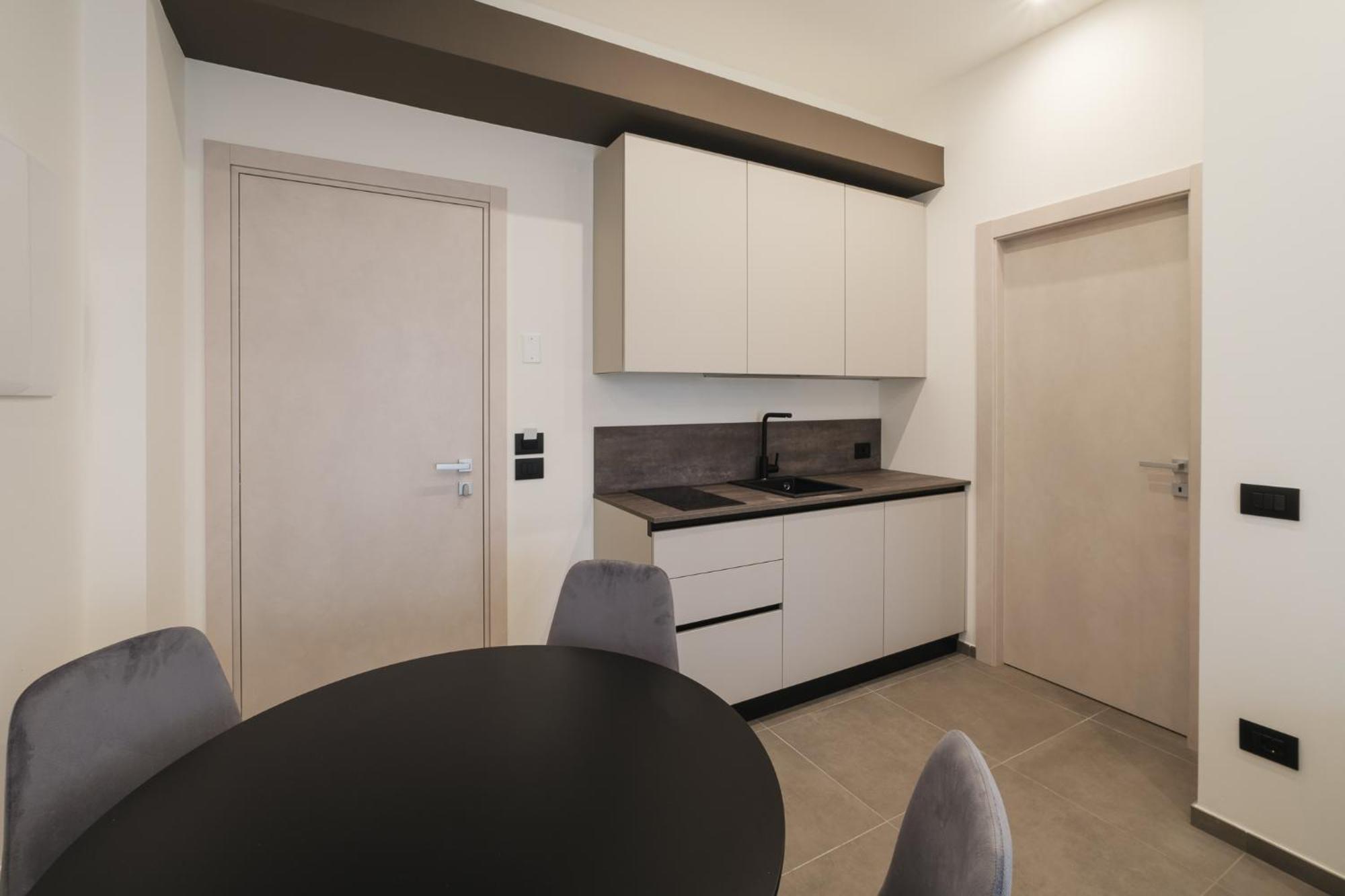 Residence Goldoni6 Suite Apartment Rimini Exterior photo